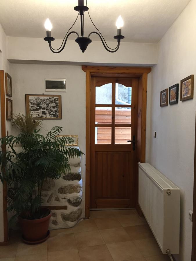 Toni'S Guest House Мельник Экстерьер фото