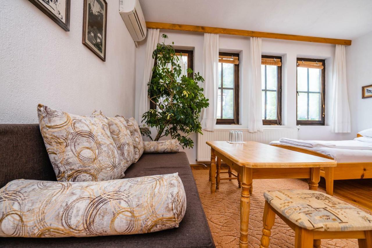 Toni'S Guest House Мельник Экстерьер фото