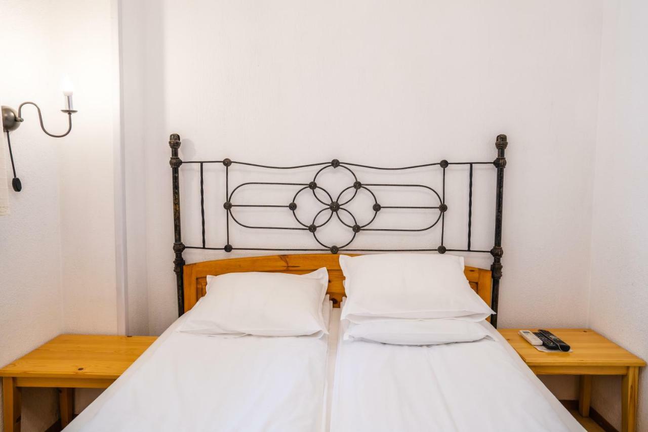 Toni'S Guest House Мельник Экстерьер фото