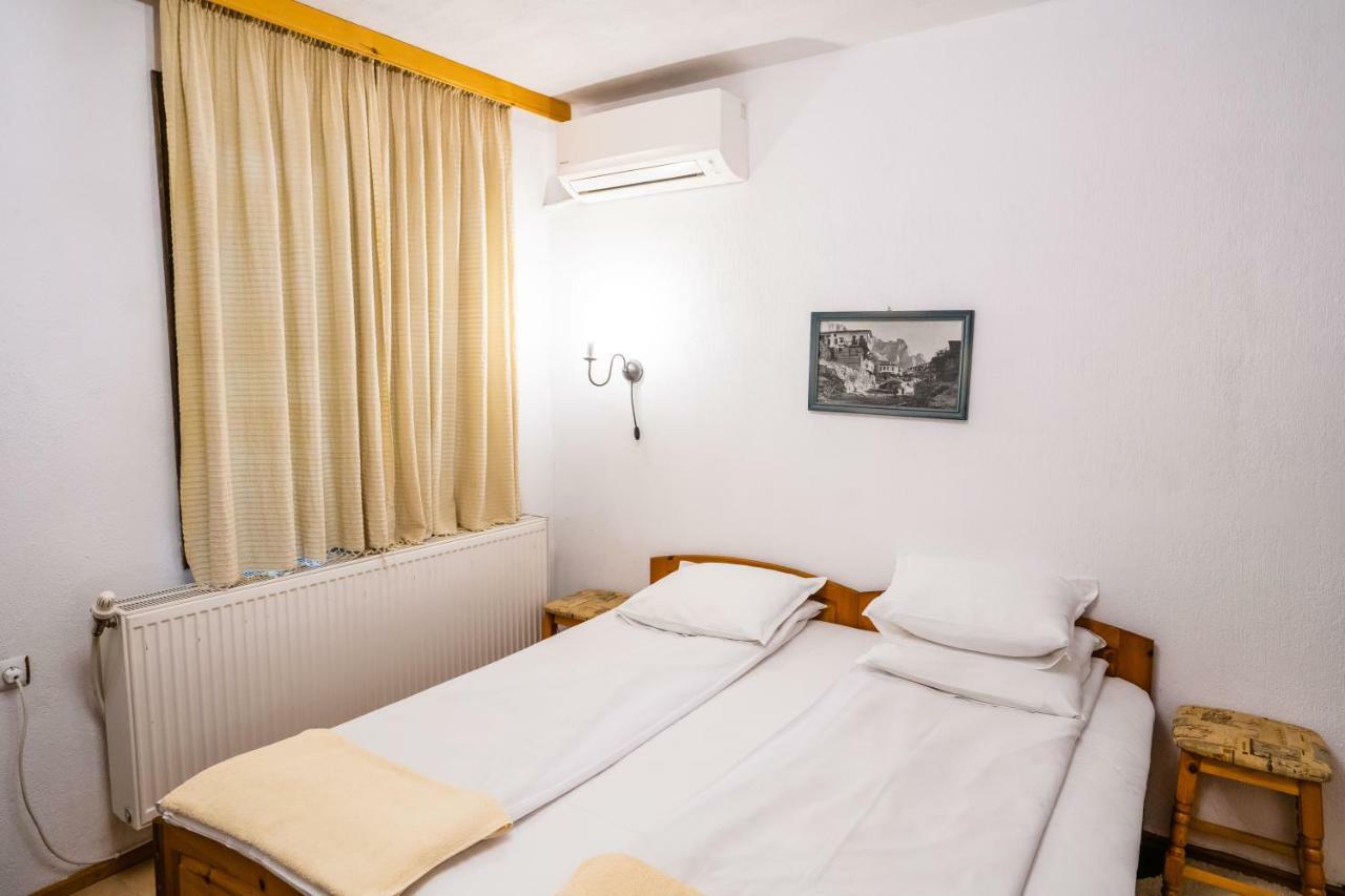 Toni'S Guest House Мельник Экстерьер фото